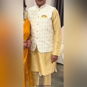 3 piece Men’s white Kurta & Vest set